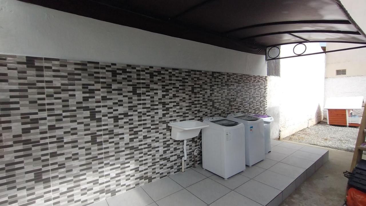 Marco Zero Containers 3 Apartment Balneario Camboriu Exterior photo